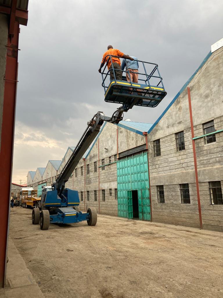cherry picker rental services for warehouse