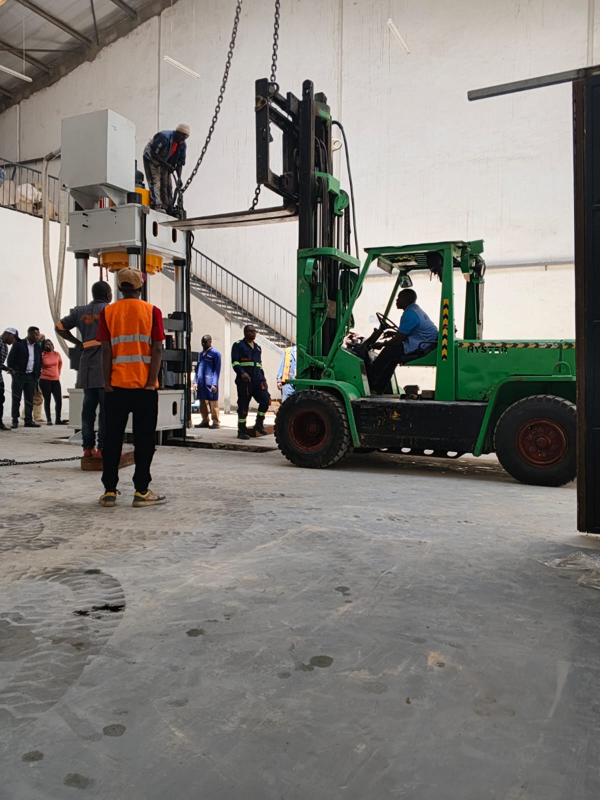 Forklift equipment for material handling operations in Kenya