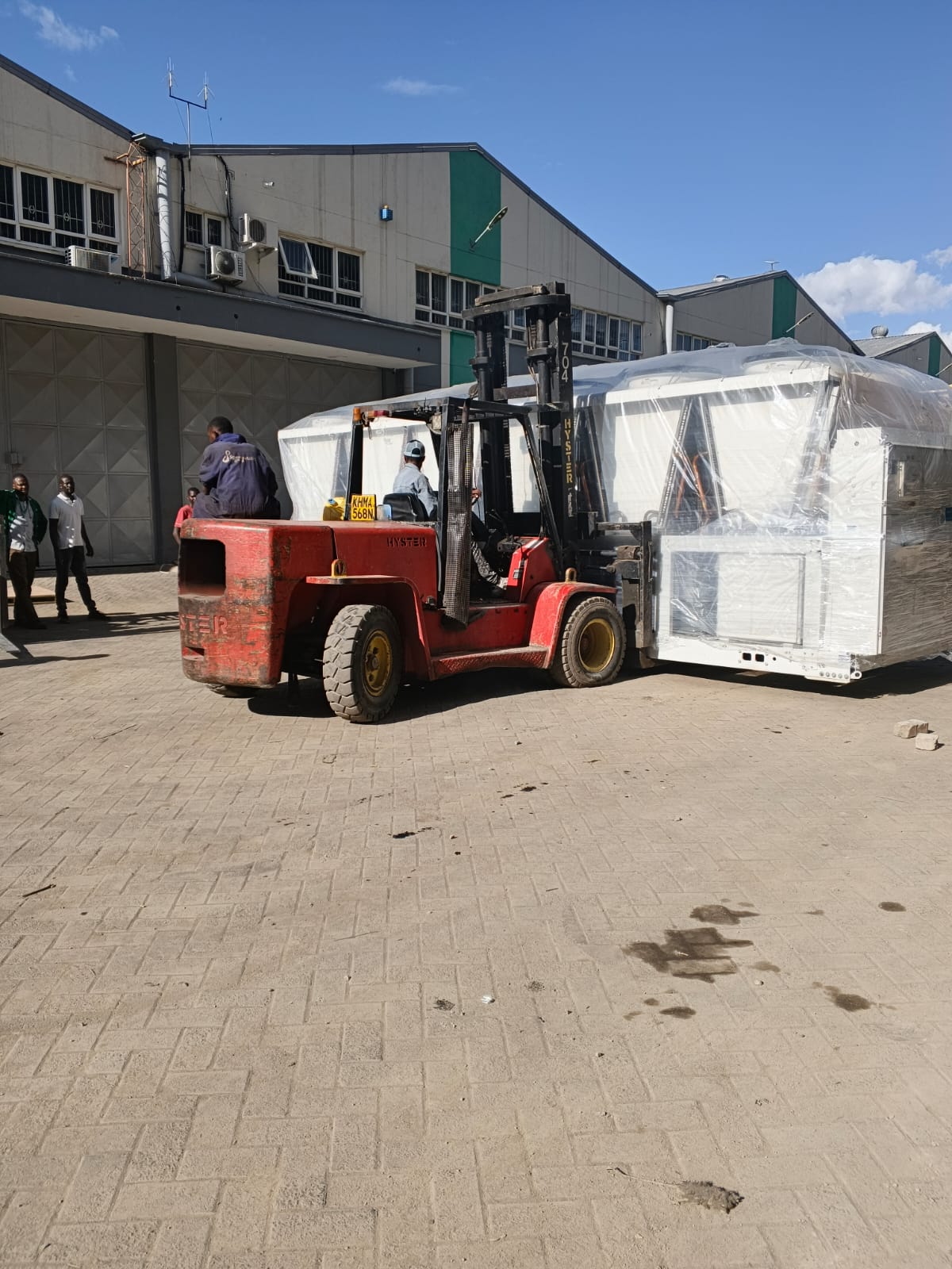 forklift rental services for warehouses