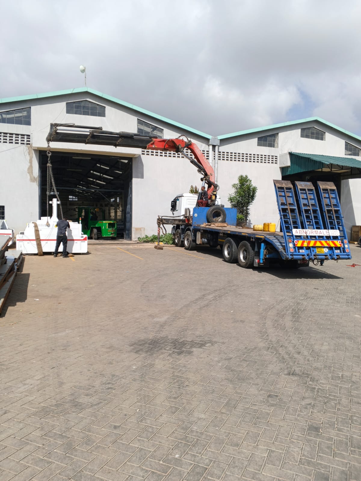 self loader operations in kenya